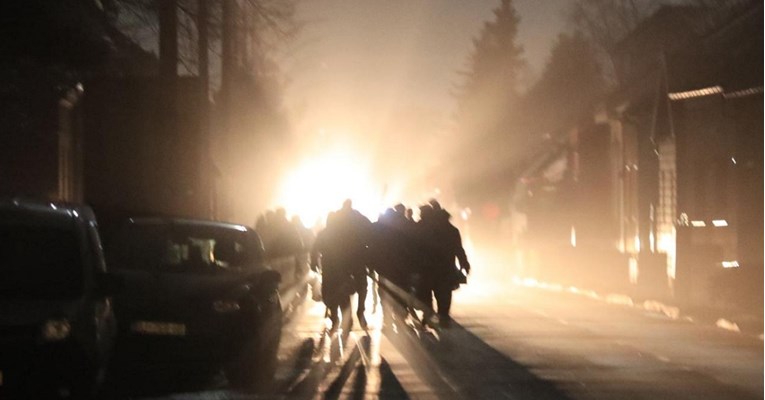 Ljude u Petrinji i Sisku čeka neizvjesna noć