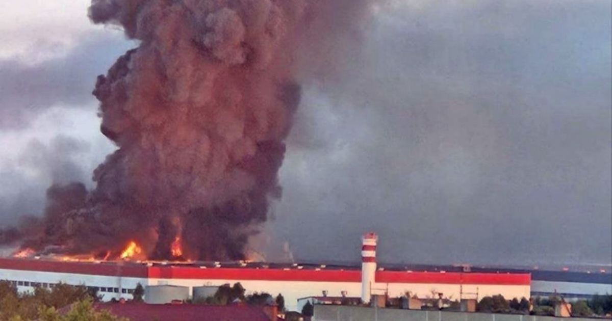 VIDEO Ukrajinci poslali stotine dronova na Moskvu, gori "ruski Amazon"
