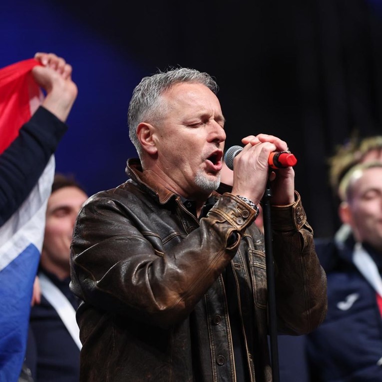 Thompson upozorio: Fanovi, ne nasjedajte na lažne oglase. Zloupotrebljavaju moje ime