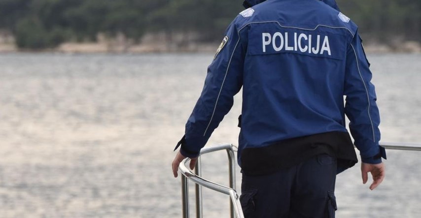 Čovjek umro u moru u Ninu, svjedok: "Policajac se nije želio smočiti"