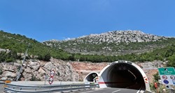 Teška nesreća u tunelu Sveti Rok, jedan mrtav. Obustavljen promet