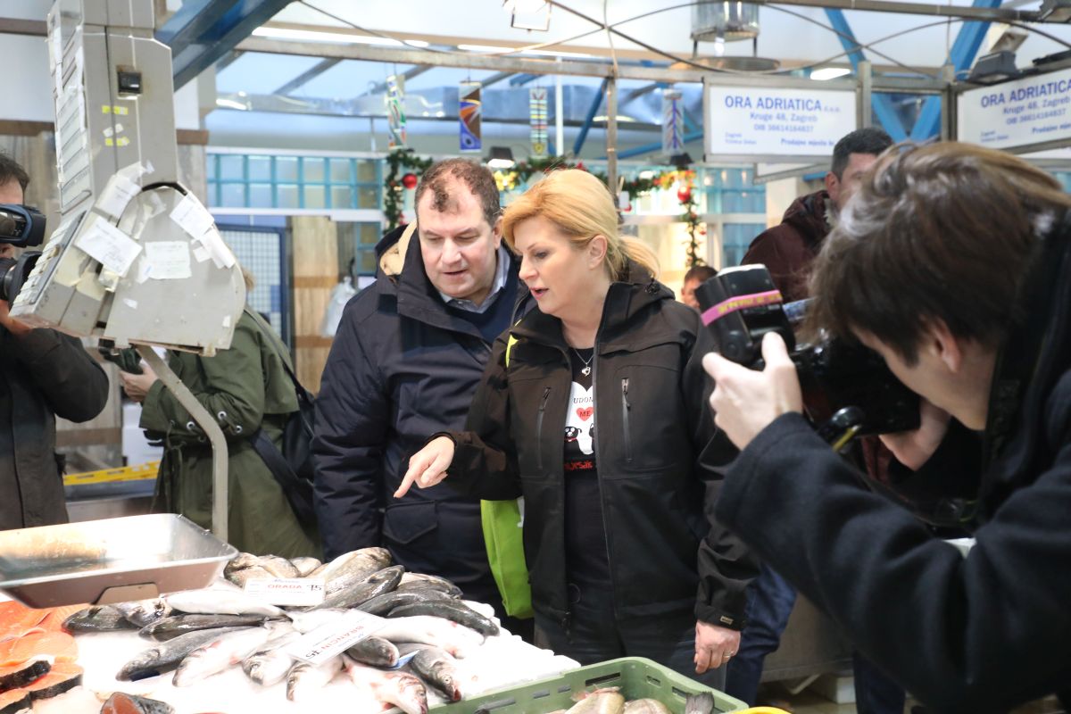 Ništa od bakalara: Doznajemo koju je ribu Kolinda kupila za Badnjak