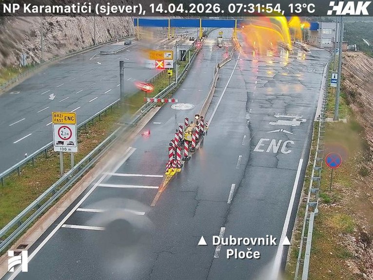 HAK: Kolnici skliski i mokri. Prometna nesreća na A1 u smjeru Dubrovnika
