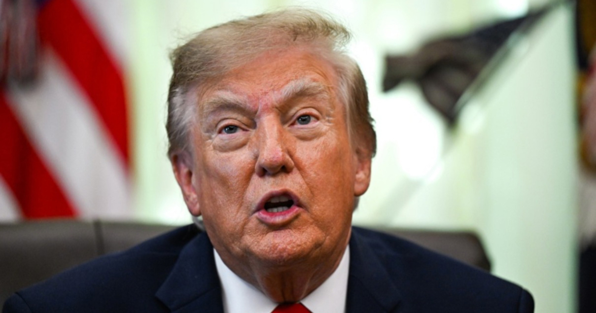 Trump: Svatko tko AI ne naziva superinteligencijom je NEPRIJATELJ