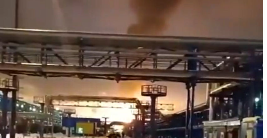 VIDEO Izbio požar na LNG terminalu u Rusiji. Prije toga uočena dva drona