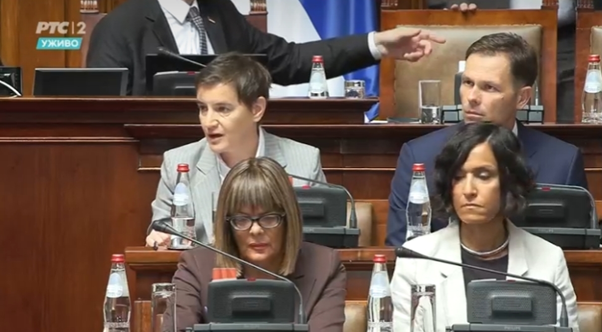 Brnabić vikala u skupštini: Možete raditi što hoćete, mi nikad nećemo odustati