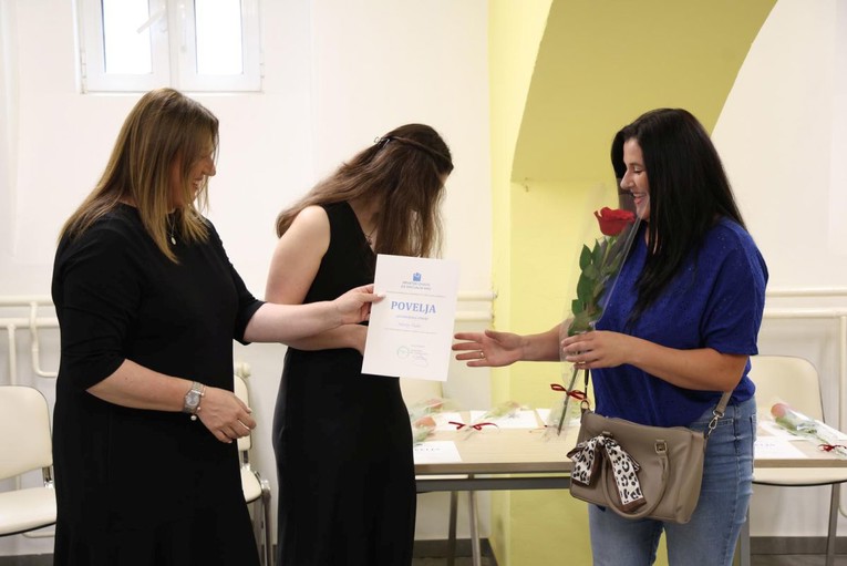 Udomitelji u Osijeku dobili priznanja. "To je najsličnije primarnoj obitelji"