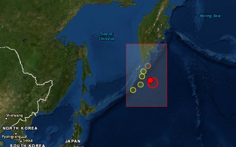 Potres magnitude 7,5 pogodio ruske Kurilske otoke, pojavio se i tsunami