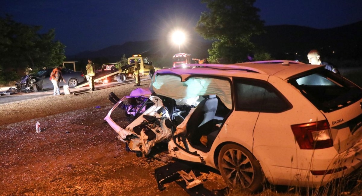U Kaštelima proglašen Dan žalosti zbog dvije sestre koje su poginule u teškoj nesreći