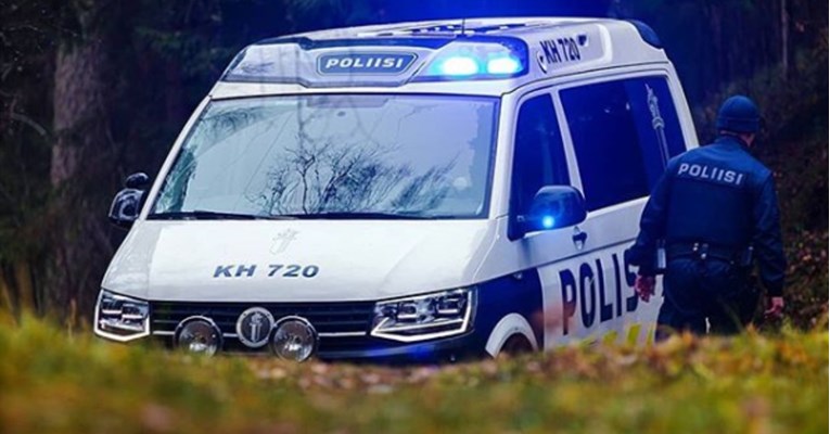 Finska policija skinula oznake Volkswagena i Mercedesa, sada znamo i zašto