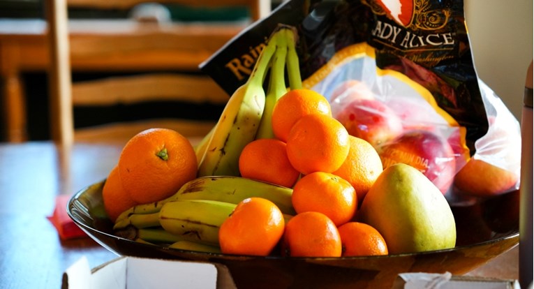 Mandarine nikada nemojte držati u posudi s ovim voćem