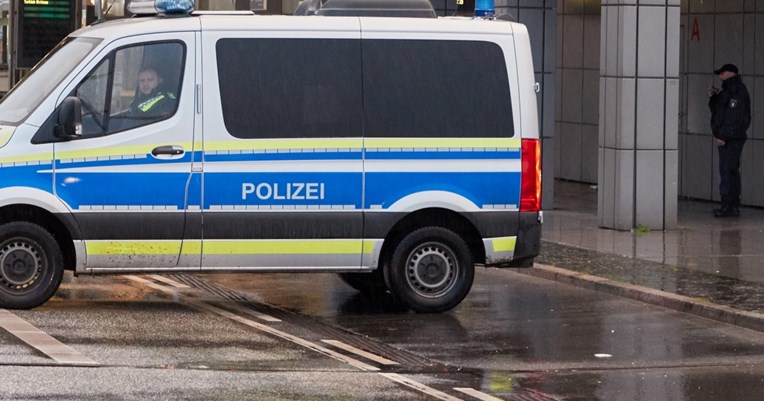 Lopovi provalili u skladište u Njemačkoj, ukrali 16.000 četkica za zube