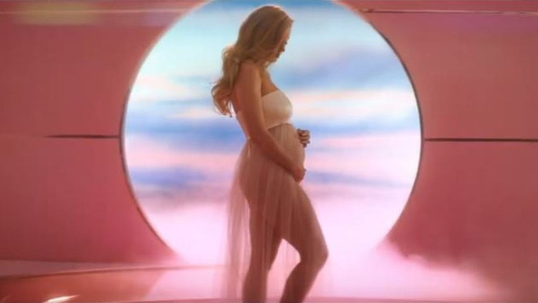 Katy Perry je trudna