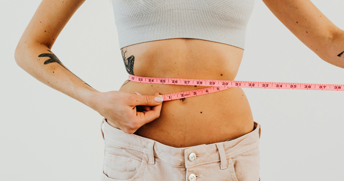 Dijetetičar: Izbjegavajte dvije vrste hrane ako želite skinuti masne naslage s trbuha