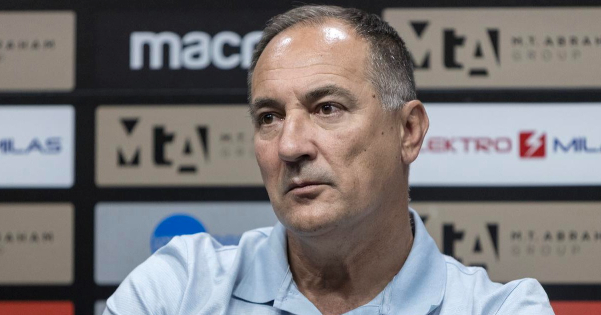 Štimac pozirao u jakni s obilježjima Herceg Bosne i poklonom na kojem je pisalo ZDS