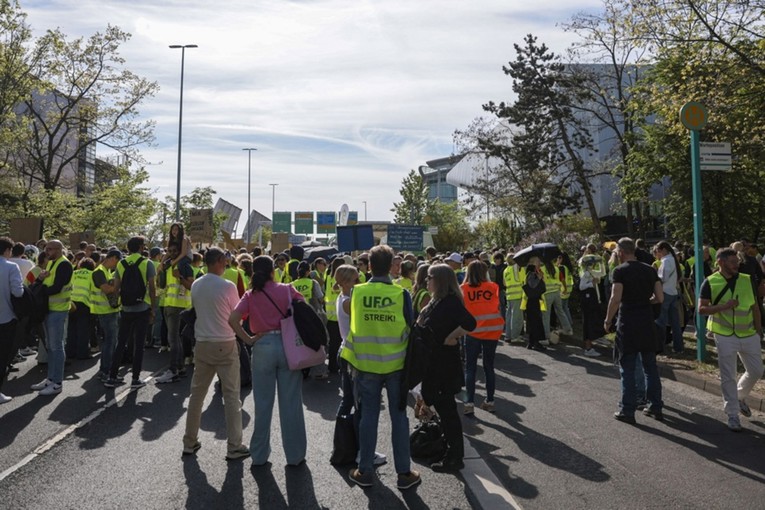 Lufthansa zatvorila avionsku kompaniju. Sindikat: Ovo je otvoreni rat protiv osoblja