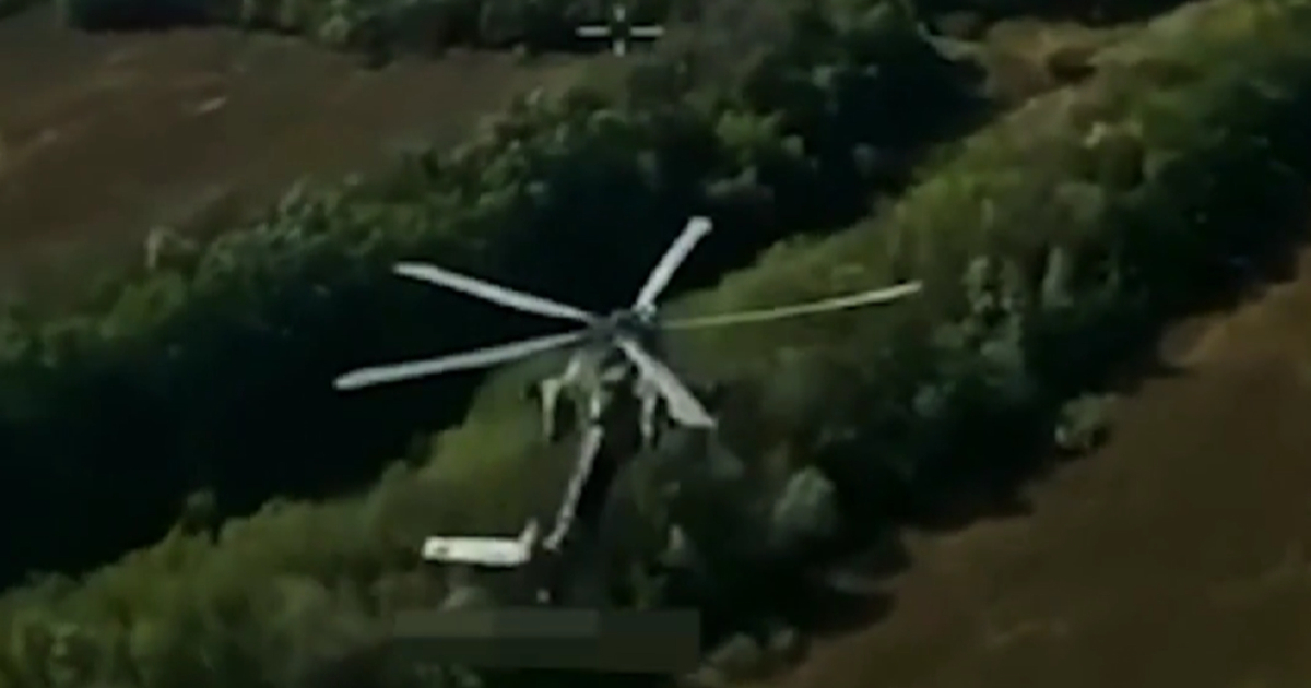 VIDEO Snimljena potjera na nebu iznad Ukrajine. Dron pogodio ruski helikopter