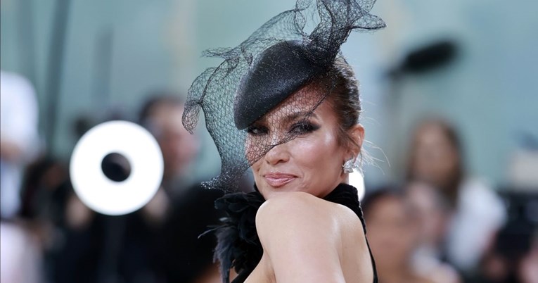 Jennifer Lopez: Smiješna mi je ideja da nema ničeg vrijednog u ženi starijoj od 30