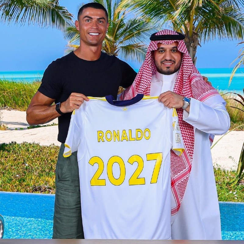 VIDEO Cristiano Ronaldo potpisao novi ugovor s Al Nassrom