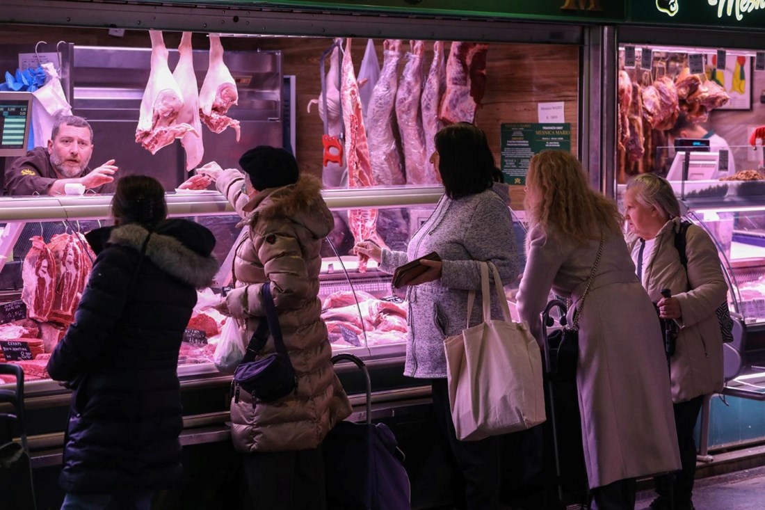 Redovi pred mesnicama: Jedna vrsta mesa dugo nije bila toliko jeftina