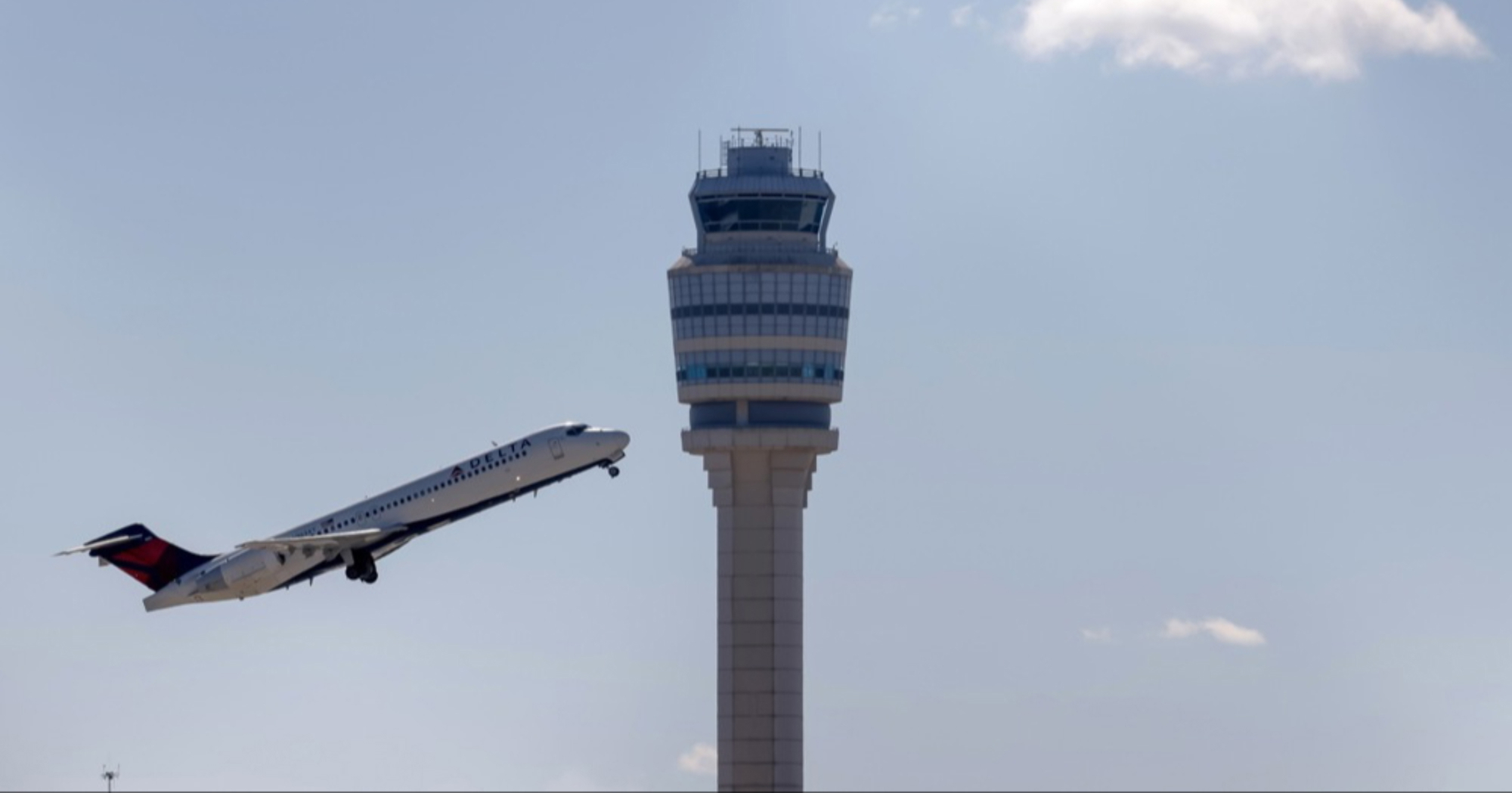 Amerika uvodi AI za upravljanje zračnim prometom