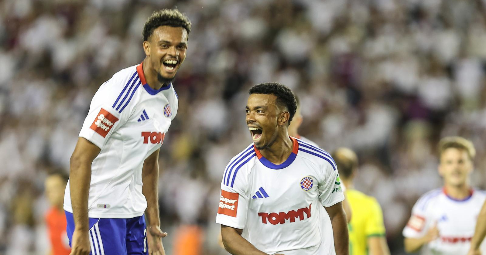 Vaha se čudio i upozoravao na njega. Hajduk je dobio hit