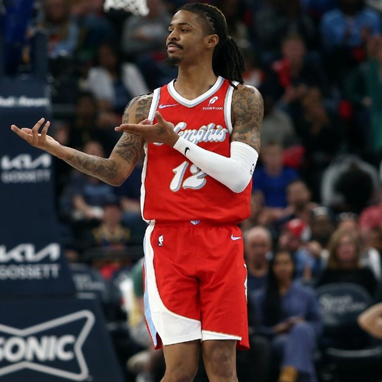 Kontroverzna NBA zvijezda dobila kaznu zbog oponašanja pucanja iz pištolja