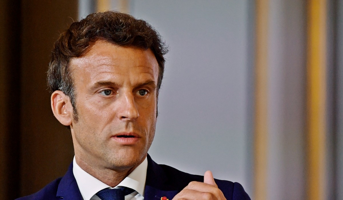Macron: Rusiju se ne smije ponižavati unatoč Putinovoj povijesnoj pogreški