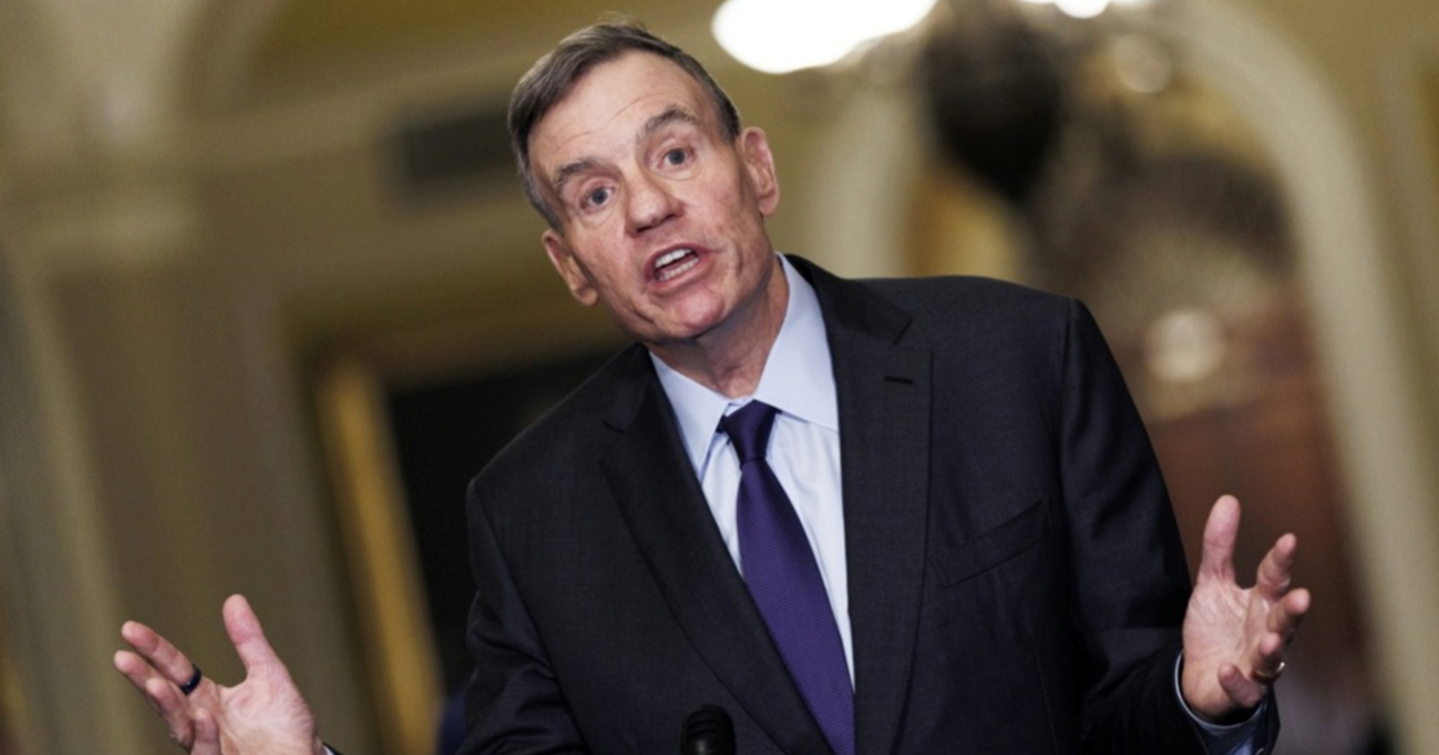 Američki senator: Trumpova administracija nema plan za rat u Iranu