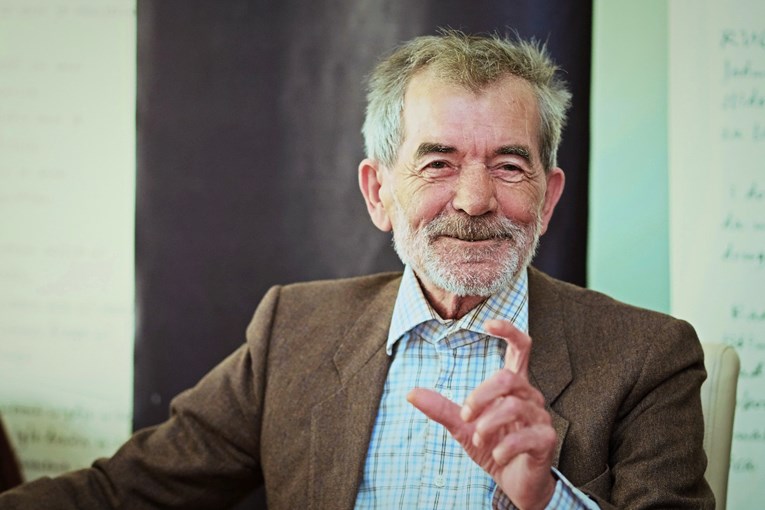 Preminuo književnik Stjepan Čuić