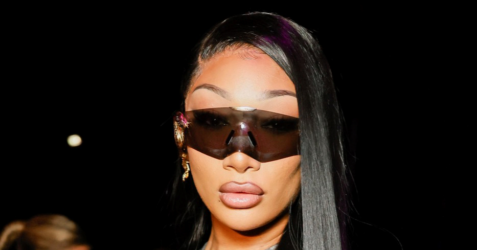 Megan Thee Stallion u Milanu se pojavila u potpuno prozirnoj haljini bez grudnjaka