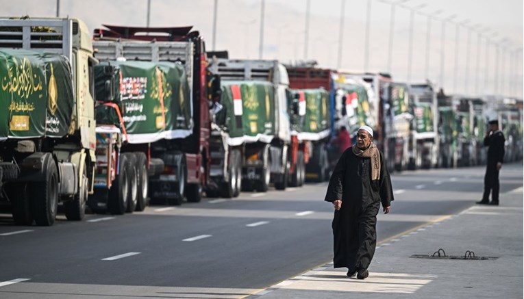 UN: Od prekida vatre u Gazu ušlo više od 12.000 kamiona pomoći. Hamas: Nije ni 5000