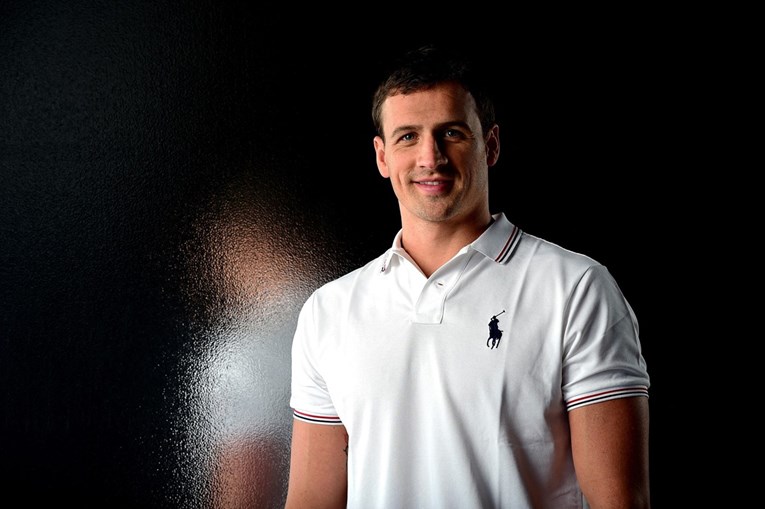 Bio je na vrhu, u središtu skandala i u paklu droge i alkohola. Lochte piše memoare