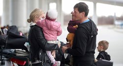 Dirljiv doček Ivice Kostelića iz Pekinga, na aerodromu ga čekala Elin s djecom
