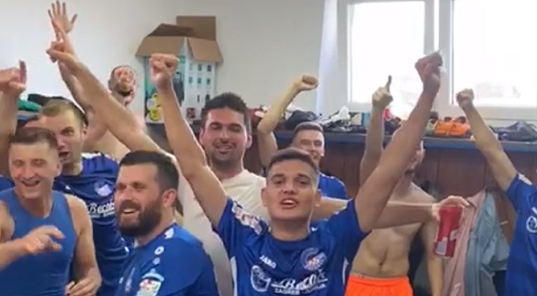 VIDEO Igrači Graničara nakon utakmice s Hajdukom pjevali hit Dražena Zečića