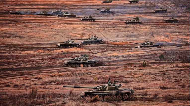 Povlačenje ruske vojske ovisi o povlačenju NATO-ovih snaga, kaže Bjelorusija