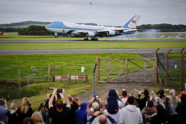 Škoti protiv Trumpova dolaska: "Njegov golf izlet plaćamo mi. Zašto ga on ne plati?"