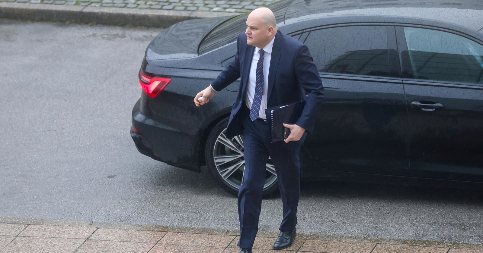 Ministar Šušnjar otišao na službeni put u Ameriku