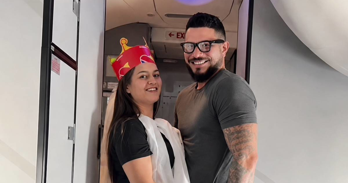 Htjeli su privatno vjenčanje u Las Vegasu, no posada aviona imala je drugi plan
