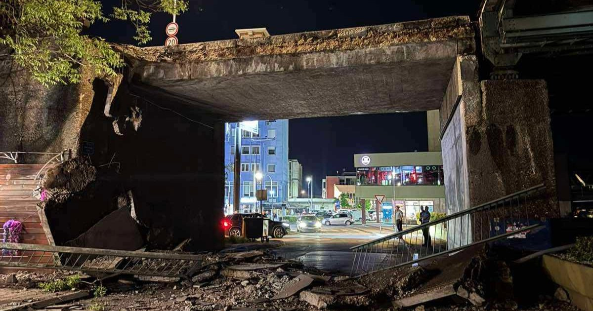 Most se raspada, ljudi čekaju 16 sati na granici Hrvatske i BiH. "Nenormalna država"