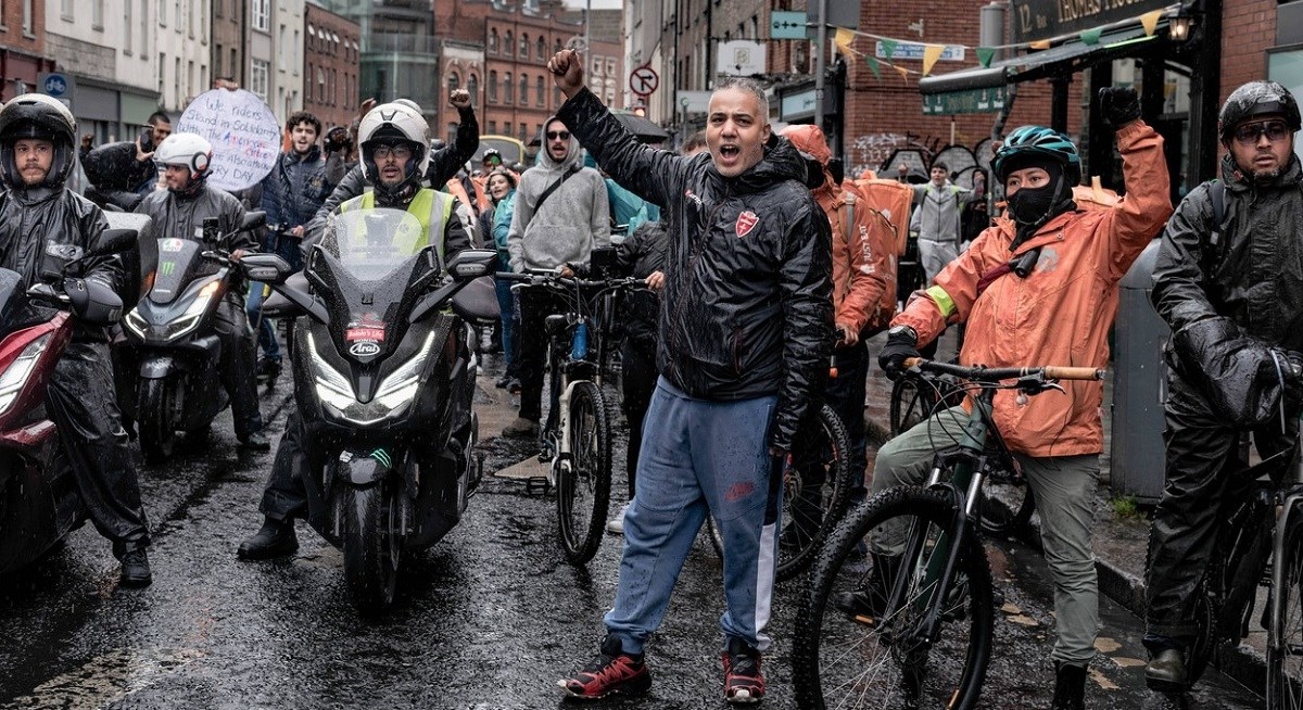 Maloljetničke bande haraju Dublinom. Dostavljači žive u strahu