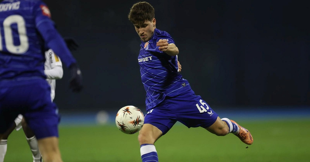 Dinamov talent prelazi u Hajduk