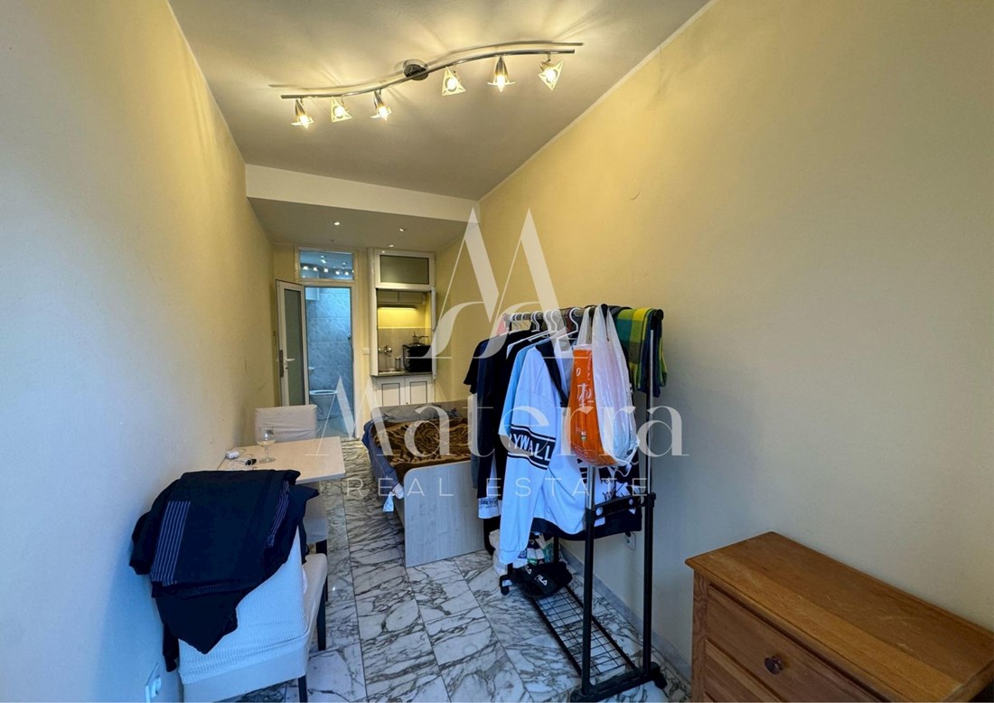 U Šibeniku se za 45.000 eura prodaje stan od 12 kvadrata. Pogledajte kako izgleda