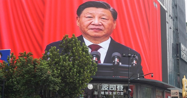 Kako je Xijev autoritet postao neupitan, a njegova moć bez premca