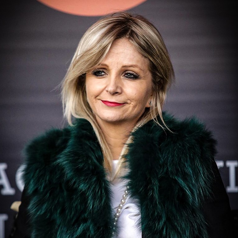 Nikad nije radila u školi. Sad će voditi agenciju za školstvo