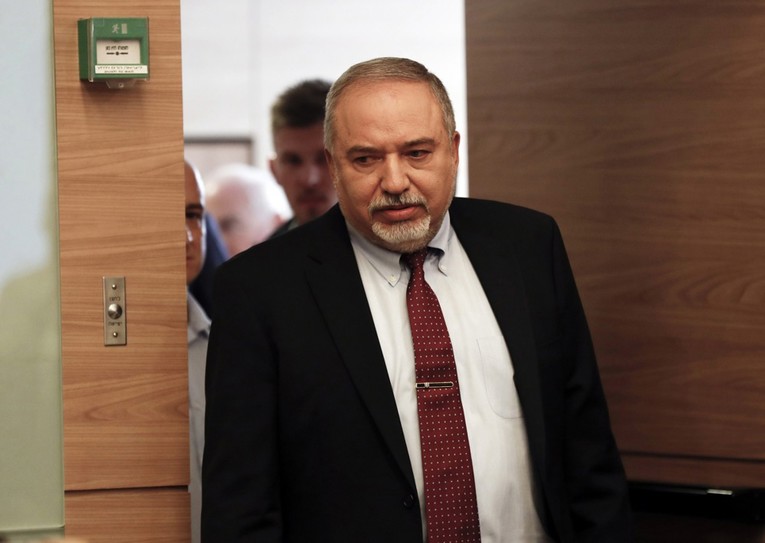 Bivši izraelski ministar: Netanyahu bi mogao pokrenuti rat zbog izbora
