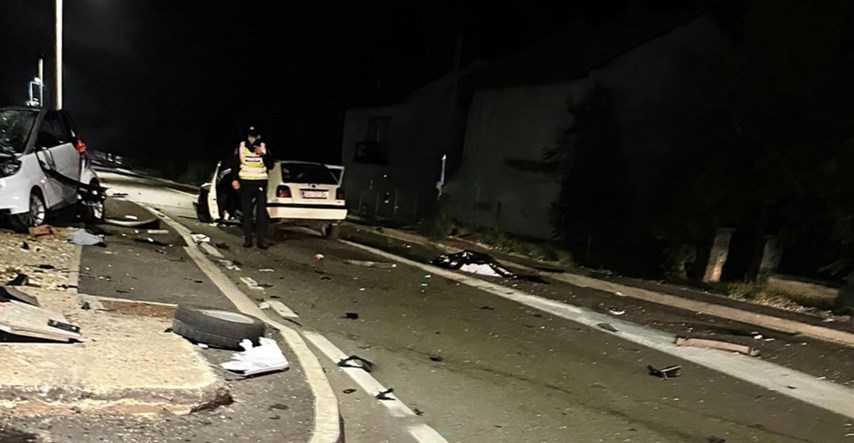 FOTO Teška prometna nesreća u Gospiću, poginula je maloljetnica