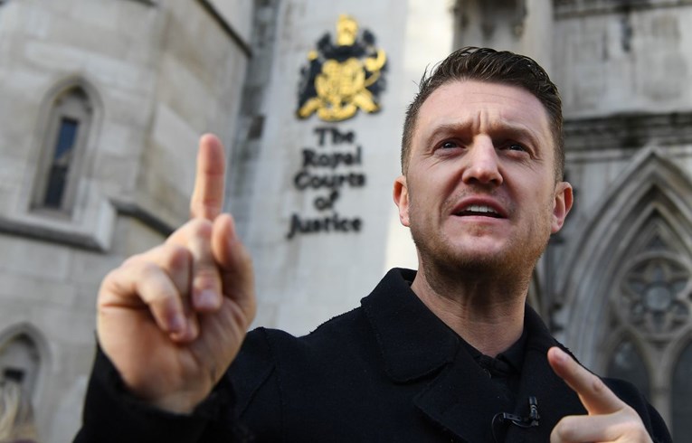Tko je Tommy Robinson, organizator golemih prosvjeda protiv migranata u Londonu?