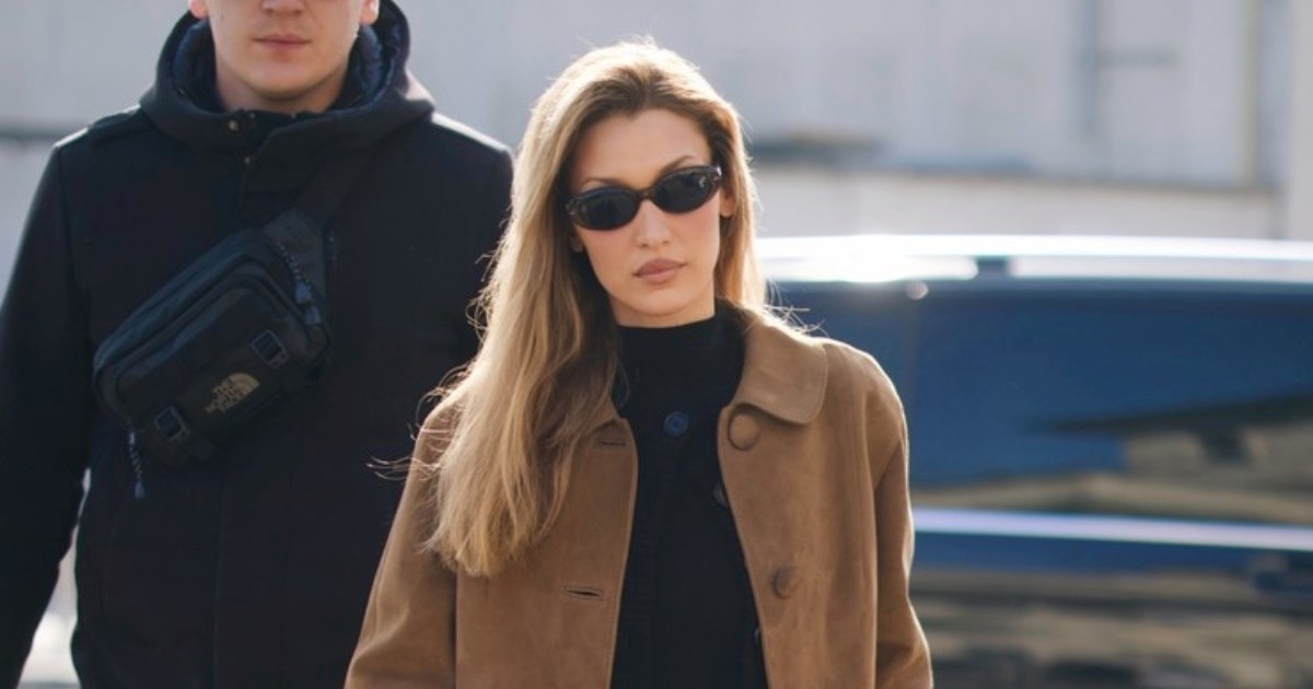 Bella Hadid u Milanu: Minimalizam 90-ih se vraća na velika vrata