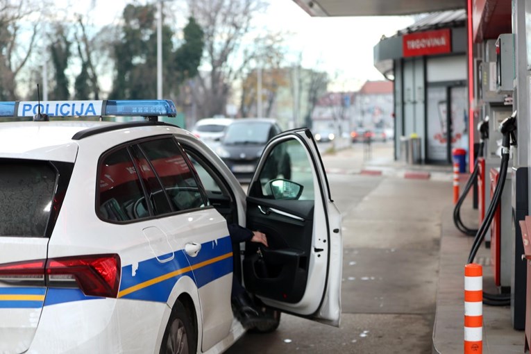 Policija: Zaustavili smo vozača u Zagrebu, sam od sebe nam je predao preko kilu trave